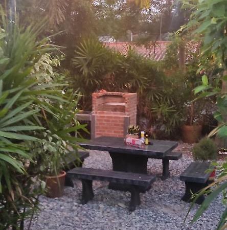 Daisy'S 2 Bedroom Family Home For Up To 5 Guests With Garden & Bbq Koh Samet Dış mekan fotoğraf