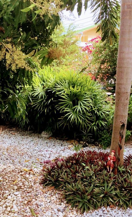 Daisy'S 2 Bedroom Family Home For Up To 5 Guests With Garden & Bbq Koh Samet Dış mekan fotoğraf